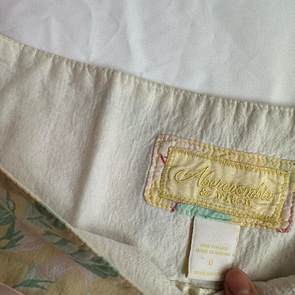 Rare y2k  floral Abercrombie low rise pleated skirt - Picture 3 of 6